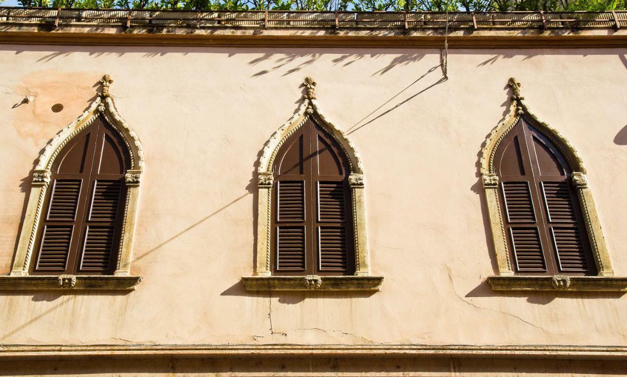 Leoncino Suite Βερόνα Εξωτερικό φωτογραφία